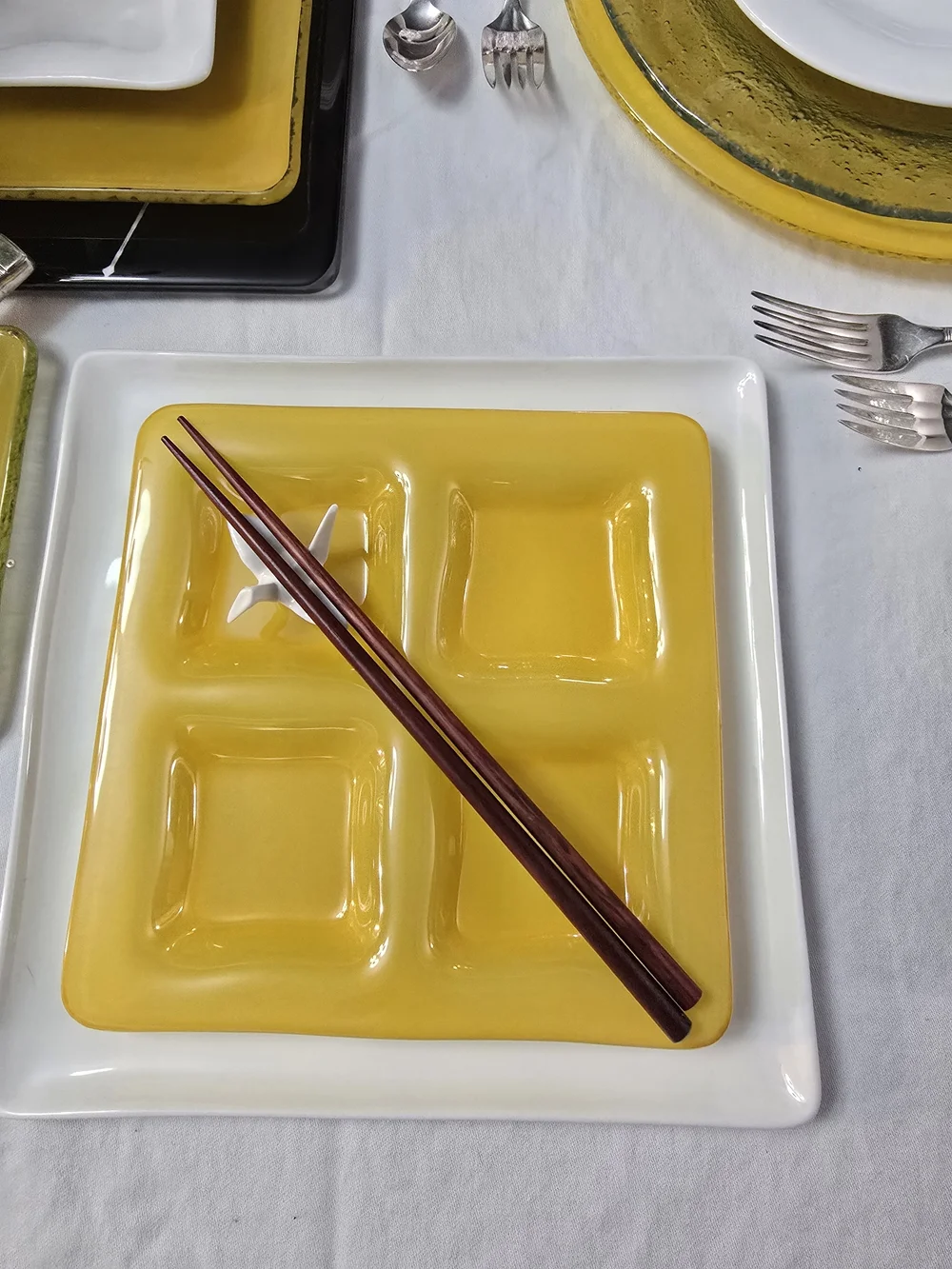 Izabel Lam 4 Compartment Art Glass Citrine Yellow 7.75
